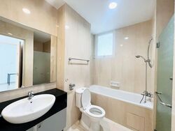 The Champagne (D14), Apartment #530899291